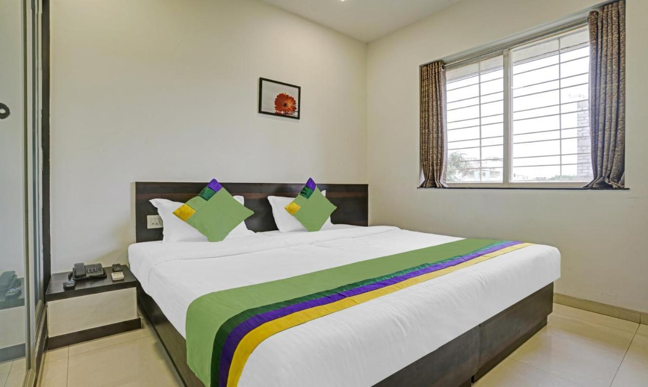 Treebo Excellent Homes, Nashik Ngoại thất bức ảnh